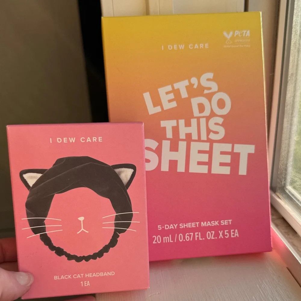I DEW CARE Black Cat Headband and 5 day Sheet Mask Set. New never opened. - Picture 1 of 13